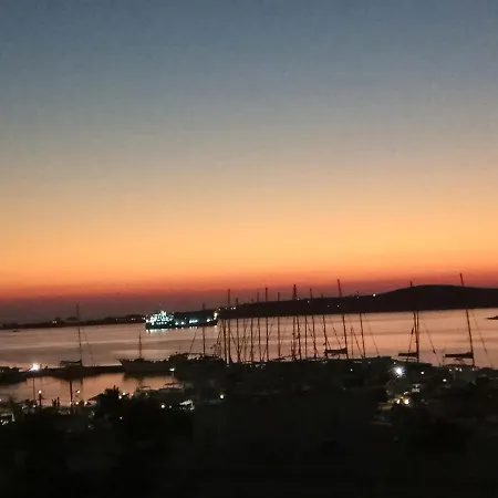 With A View Apartment Parikia (Paros)